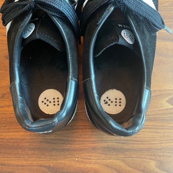 Botas 66 Urban | Czech sneaker | Black and white | Size 10.5 - Picture 6 of 8